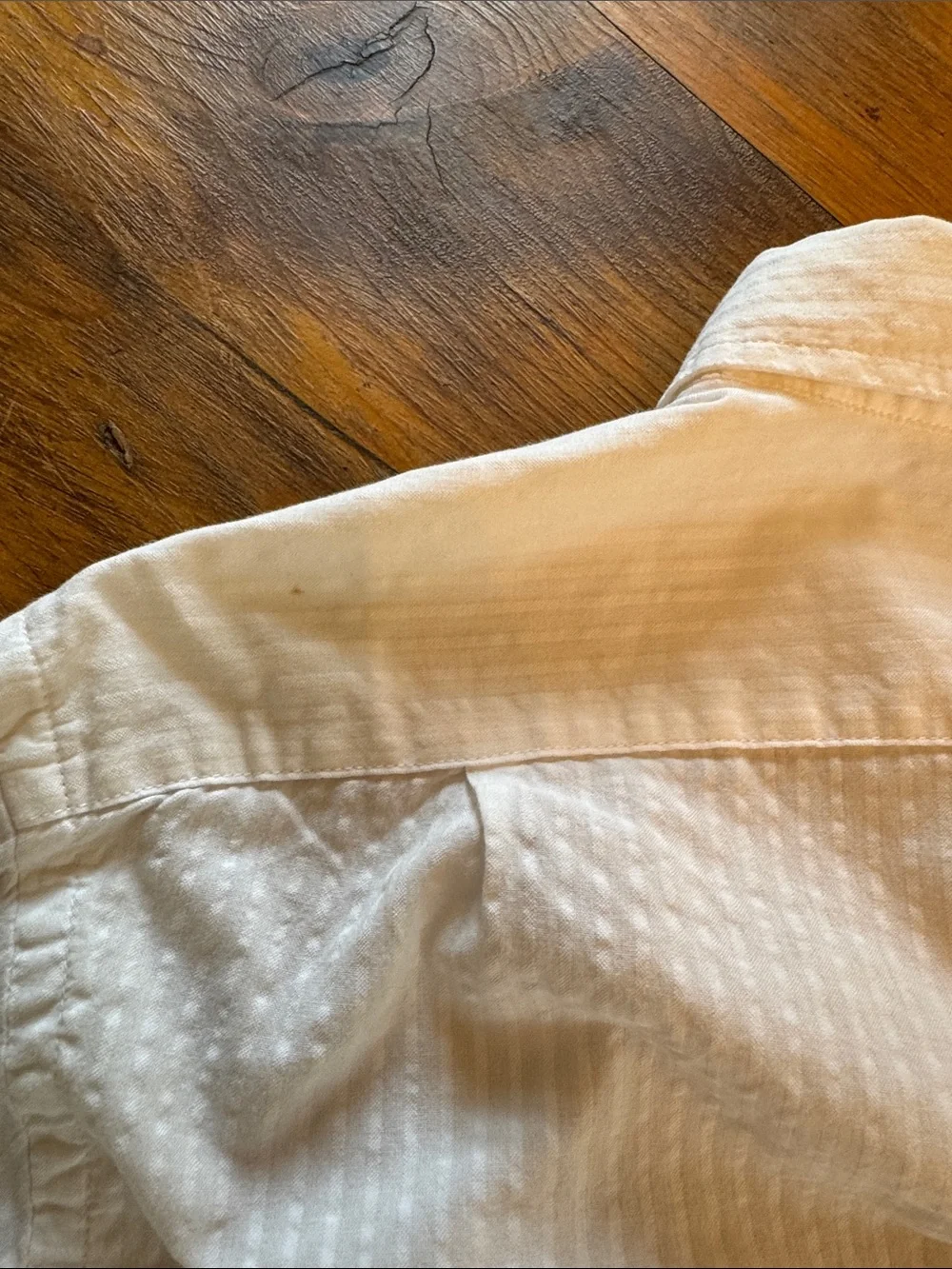 Men’s J Crew 100% cotton button down dress shirt